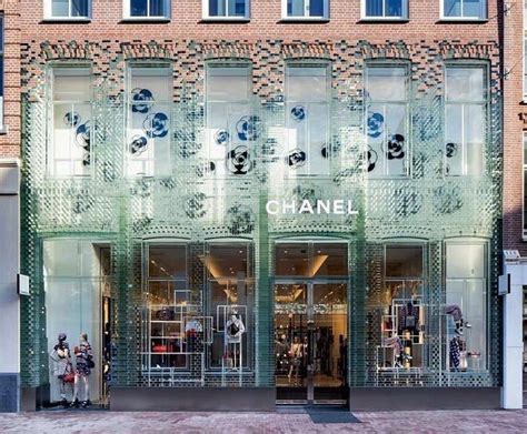 mvrdv chanel glass brick